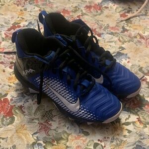 Nike Kids Blue and Black alpha fast flex cleats baseball shoes 3.5 youth